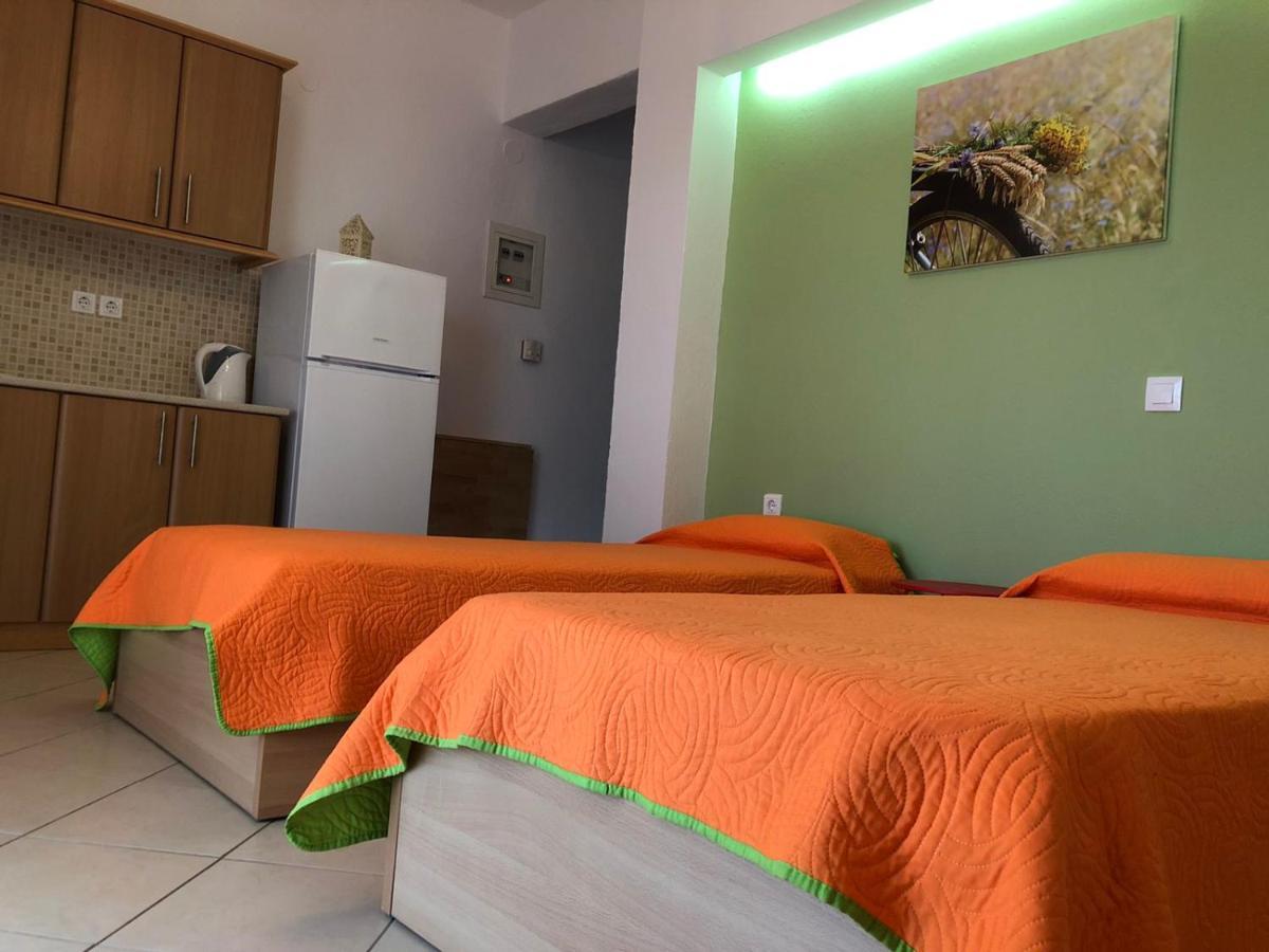 אורמוס פנגיאס Afroditis House מראה חיצוני תמונה