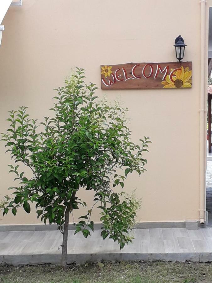 אורמוס פנגיאס Afroditis House מראה חיצוני תמונה